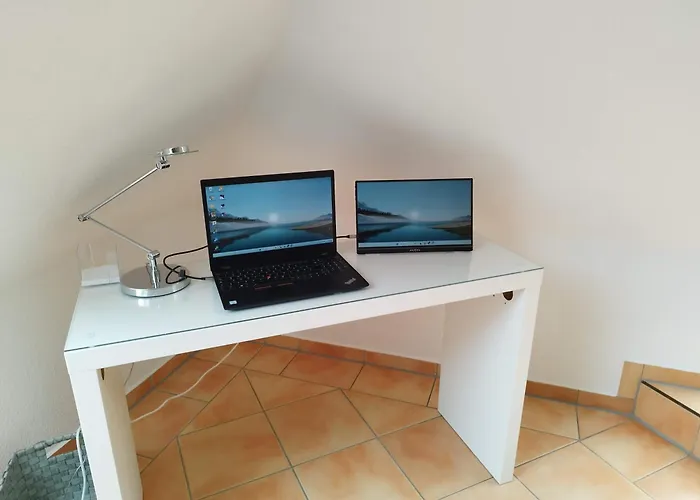 Traumblick Und Komfort - Lichtdurchflutete 85 Qm Wohnung Nahe Suedstrand Goehren Inklusive Schwimmbad Und Sauna Im Ahoi Sellin