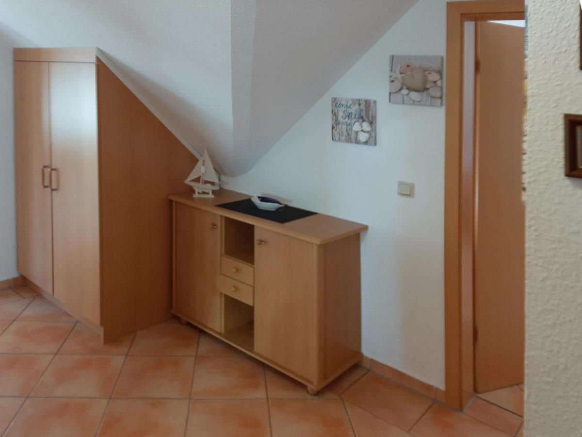 Apartment Traumblick Sellin: Spacious Beachside With Pool And Sauna