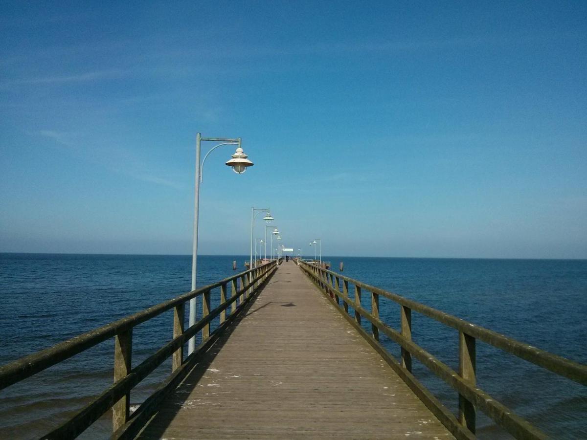 Traumblick Sellin: Spacious Beachside With Pool And Sauna Apartment *