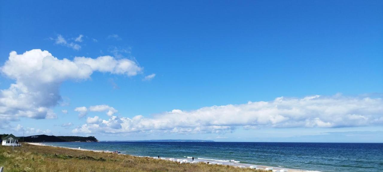 Traumblick Sellin: Spacious Beachside With Pool And Sauna *